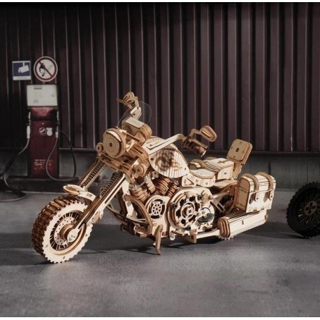 Moto custom (kit in legno tagliato al laser)                                                                                   .