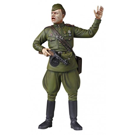 TAMIYA - RUSSIAN FIELD COMMANDER SOLDATO RUSSO WWII 1:16